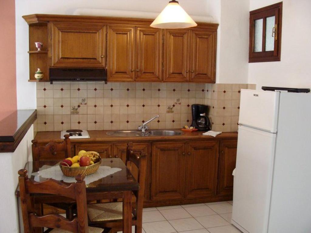Hesperia Hotel Karlovassi Habitación foto
